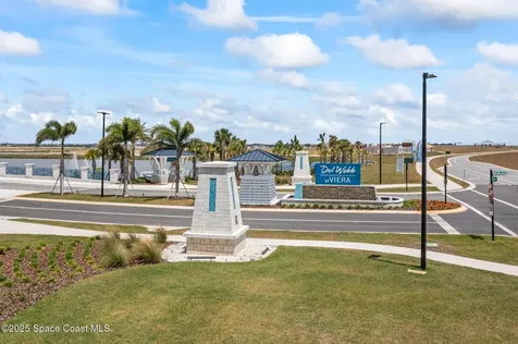 8870 Shoreline Avenue Melbourne FL 32940