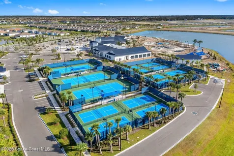 8870 Shoreline Avenue Melbourne FL 32940