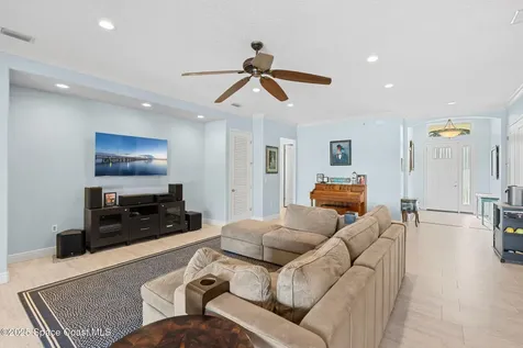 5150 Mallard Lakes Court Merritt Island FL 32953