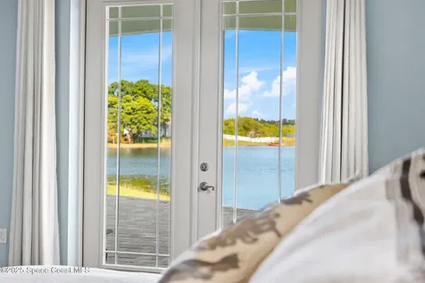 5150 Mallard Lakes Court Merritt Island FL 32953