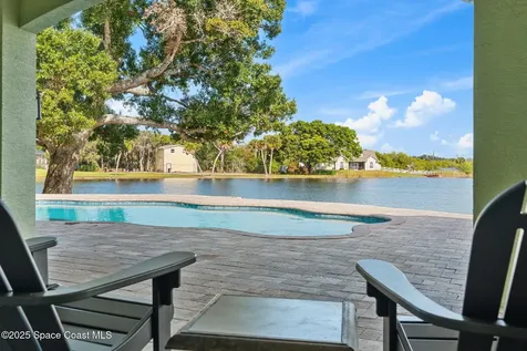 5150 Mallard Lakes Court Merritt Island FL 32953