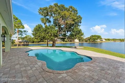 5150 Mallard Lakes Court Merritt Island FL 32953