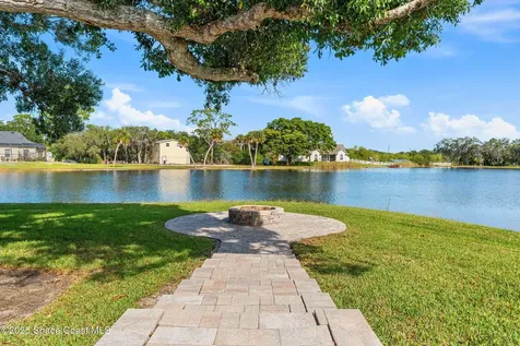 5150 Mallard Lakes Court Merritt Island FL 32953