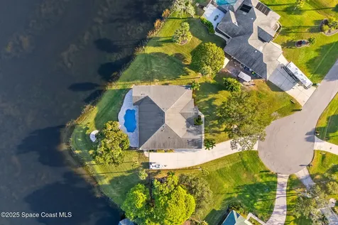 5150 Mallard Lakes Court Merritt Island FL 32953