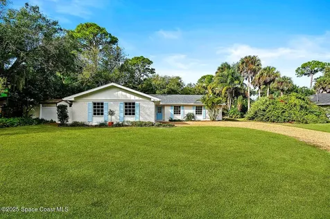 881 46th Avenue Vero Beach FL 32966