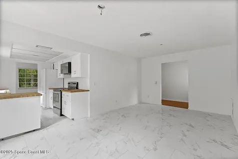 881 46th Avenue Vero Beach FL 32966