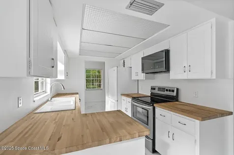 881 46th Avenue Vero Beach FL 32966