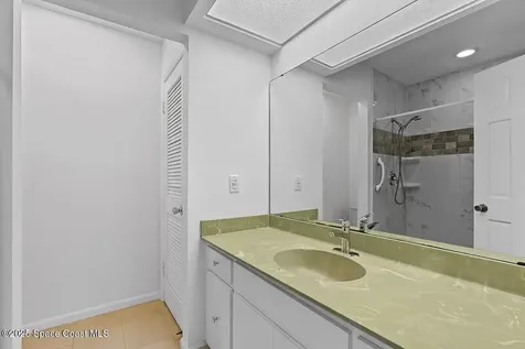 881 46th Avenue Vero Beach FL 32966