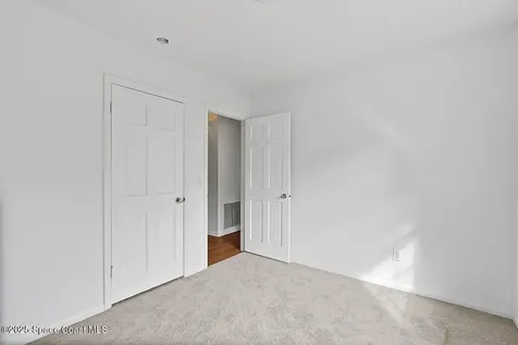 881 46th Avenue Vero Beach FL 32966