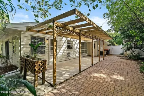 881 46th Avenue Vero Beach FL 32966