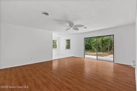 881 46th Avenue Vero Beach FL 32966