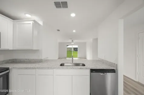 2892 Grant Avenue SE Palm Bay FL 32909
