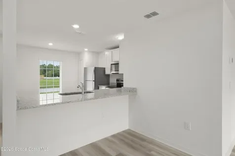 2892 Grant Avenue SE Palm Bay FL 32909