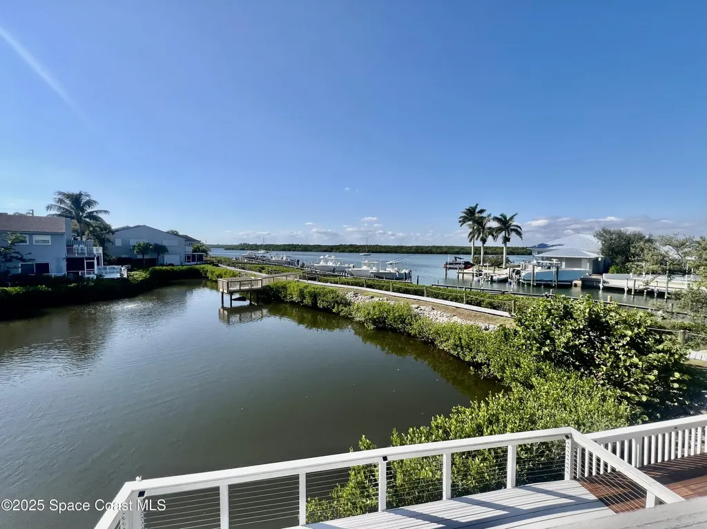 2486 Harbour Cove Drive Hutchinson Island FL 34949