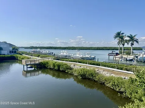 2486 Harbour Cove Drive Hutchinson Island FL 34949
