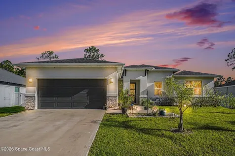 1328 Washburn Street SE Palm Bay FL 32909
