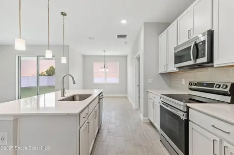 1328 Washburn Street SE Palm Bay FL 32909