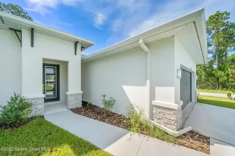 1328 Washburn Street SE Palm Bay FL 32909
