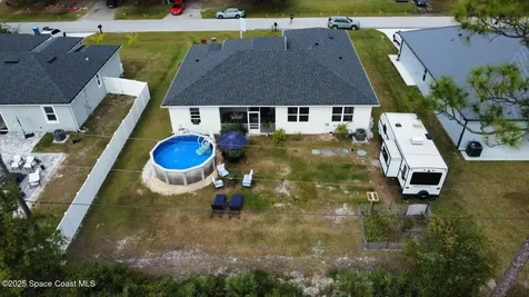 1328 Washburn Street SE Palm Bay FL 32909