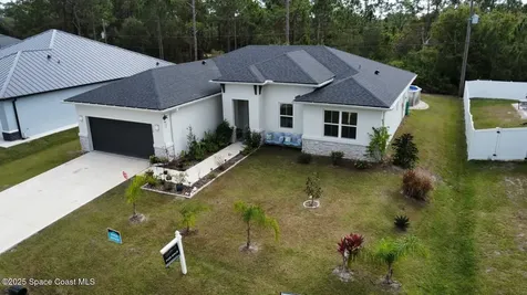 1328 Washburn Street SE Palm Bay FL 32909