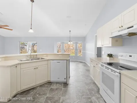 735 Crestline Lane NE Palm Bay FL 32907
