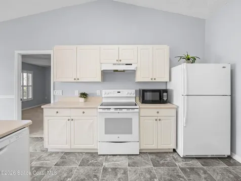 735 Crestline Lane NE Palm Bay FL 32907