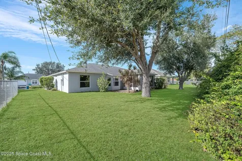 735 Crestline Lane NE Palm Bay FL 32907