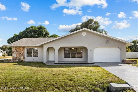 402 SW Sansom Lane Port St. Lucie FL 34953