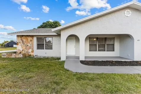 402 SW Sansom Lane Port St. Lucie FL 34953