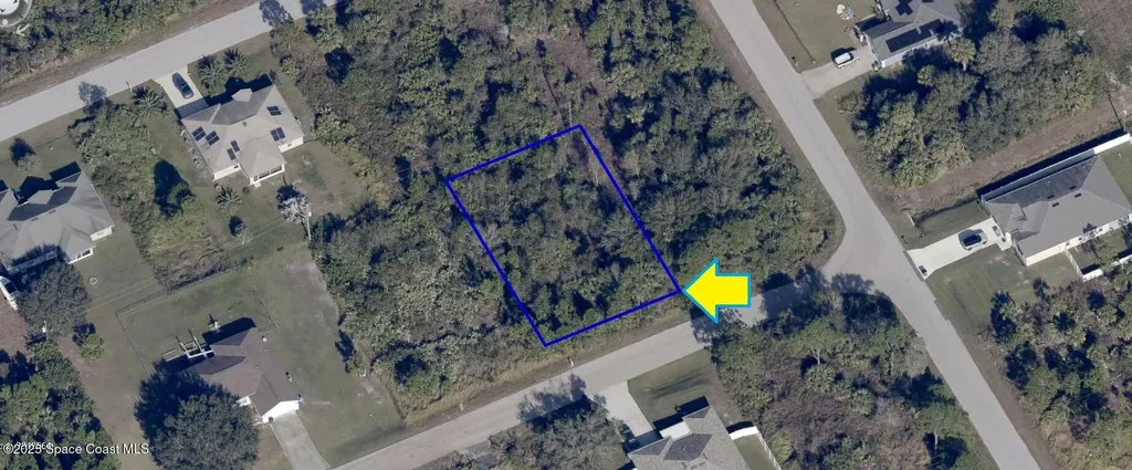 1085 Towhlen Street SE Palm Bay FL 32909