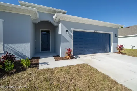 2182 Oklahoma Avenue SW Palm Bay FL 32908