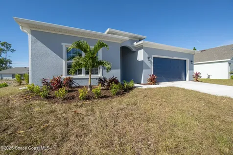 2182 Oklahoma Avenue SW Palm Bay FL 32908