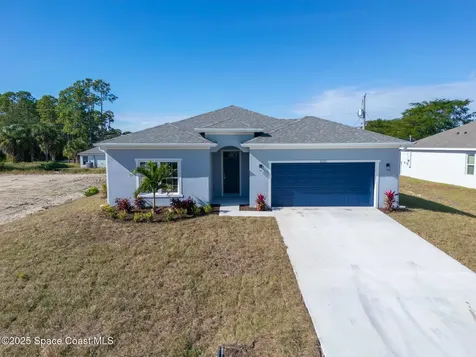 2182 Oklahoma Avenue SW Palm Bay FL 32908