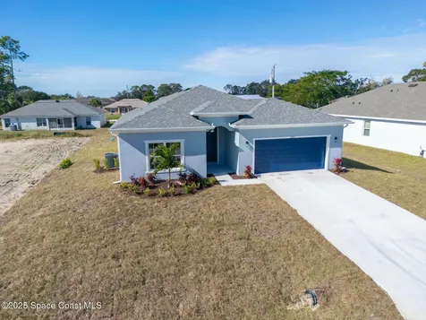 2182 Oklahoma Avenue SW Palm Bay FL 32908