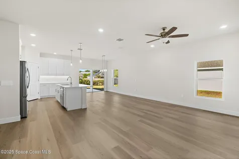 2182 Oklahoma Avenue SW Palm Bay FL 32908