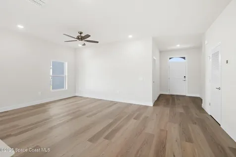 2182 Oklahoma Avenue SW Palm Bay FL 32908