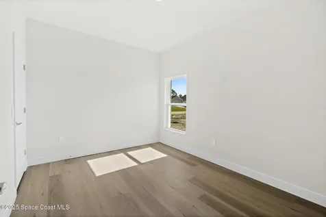 2182 Oklahoma Avenue SW Palm Bay FL 32908