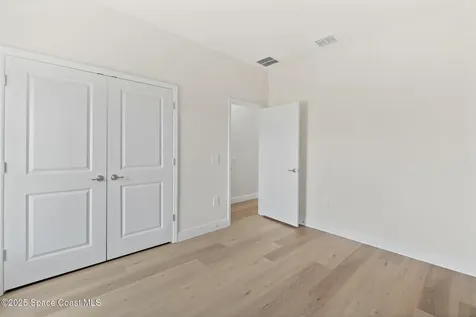 2182 Oklahoma Avenue SW Palm Bay FL 32908