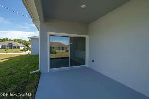 2182 Oklahoma Avenue SW Palm Bay FL 32908