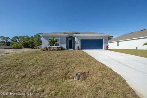2182 Oklahoma Avenue SW Palm Bay FL 32908