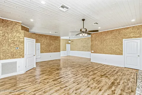 5430 Amy Way Mims FL 32754