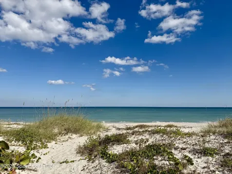 1101 S Miramar Avenue S Indialantic FL 32903