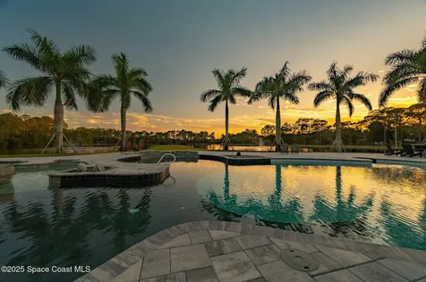 4236 Hield Road NW Palm Bay FL 32907