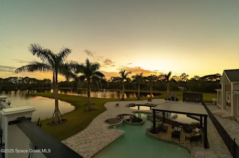4236 Hield Road NW Palm Bay FL 32907