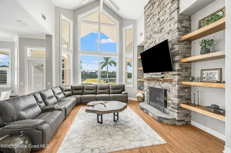 4236 Hield Road NW Palm Bay FL 32907