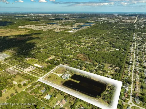 4236 Hield Road NW Palm Bay FL 32907