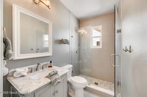 4236 Hield Road NW Palm Bay FL 32907
