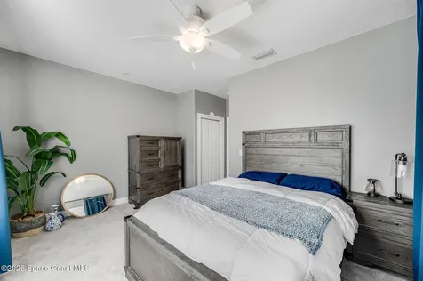 4236 Hield Road NW Palm Bay FL 32907