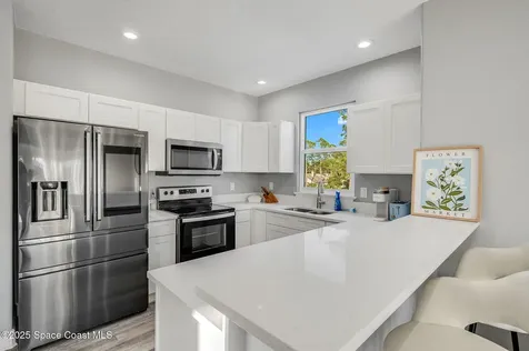4236 Hield Road NW Palm Bay FL 32907