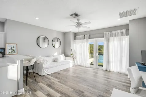 4236 Hield Road NW Palm Bay FL 32907